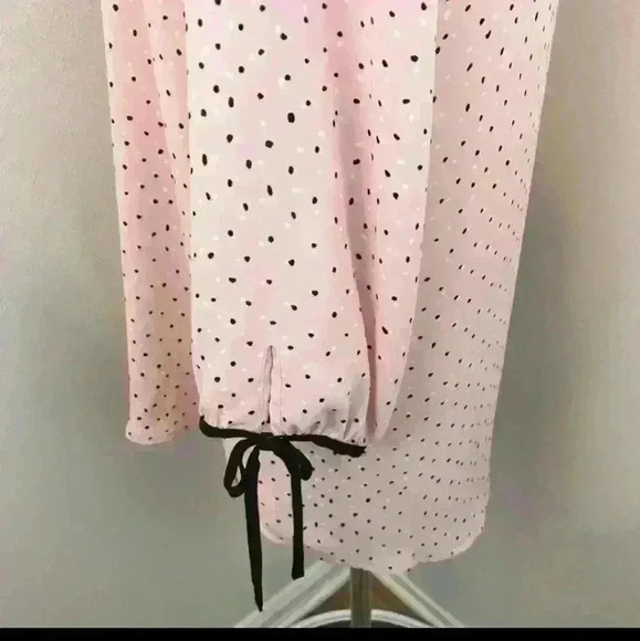 - NWT IVANKA TRUMP TOP SIZE SMALL - Picture 5 of 6